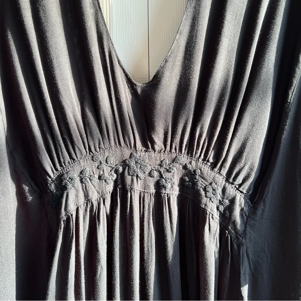 Bum Bum Ipanema Black V-Neck Swim Cover Up Dress Tunic M Embroidery Caftan Loose - Picture 3 of 10